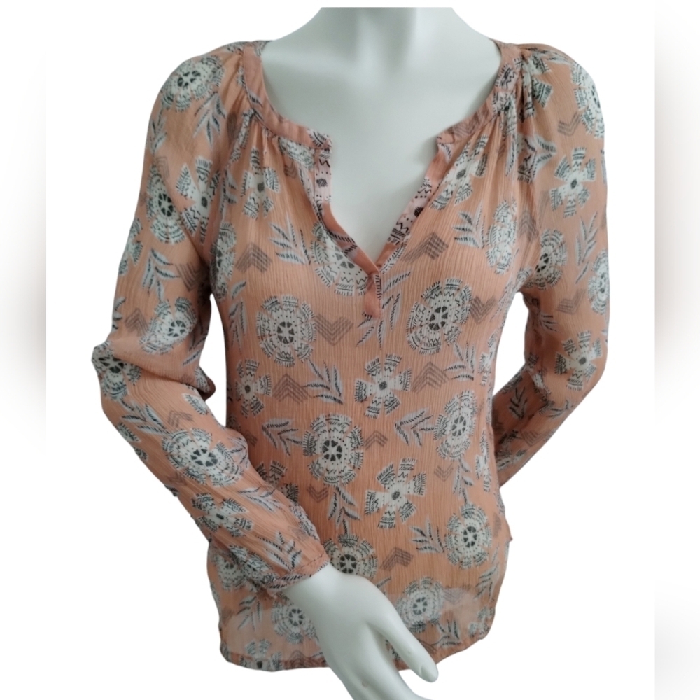 Lucky Brand Sheer Long Sleeve Split V-Neck Blouse Women's M Elastic waist